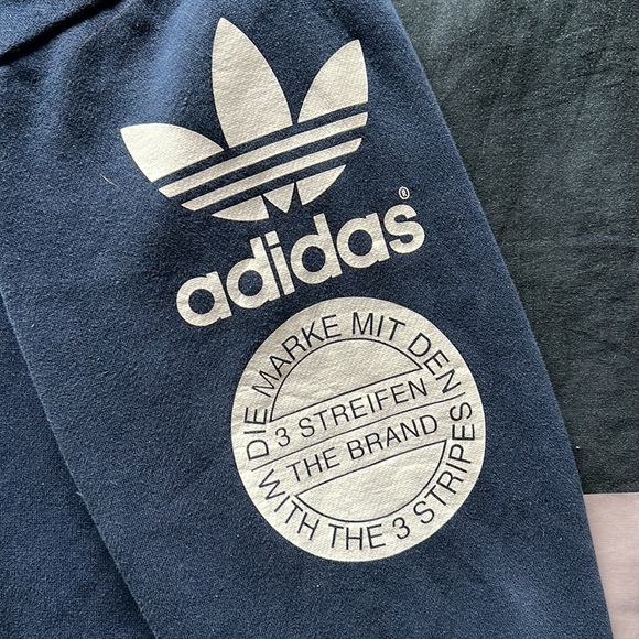 *VINTAGE* Adidas Crewneck (Blue) - Men’s XL - Picture 3 of 7